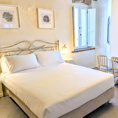 Casal Del Pigno Bed & Breakfast Peschiera del Garda Eksteriør bilde