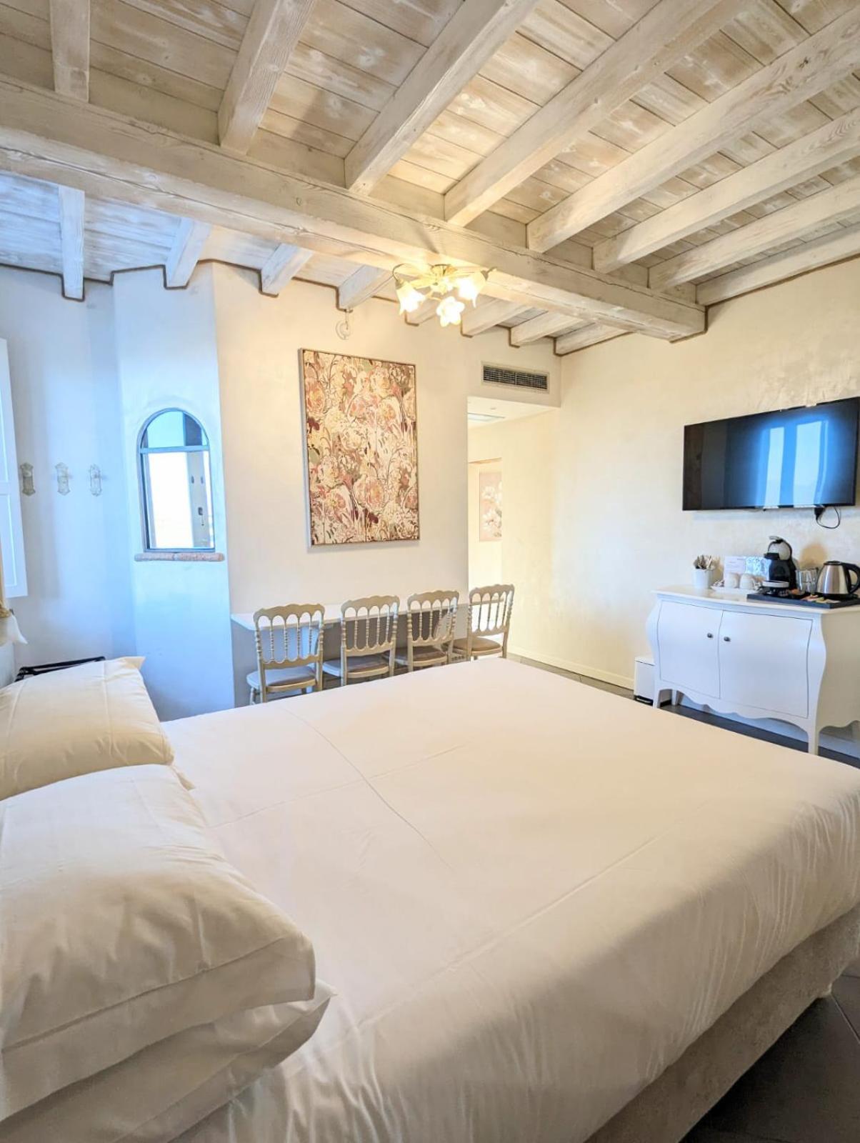 Casal Del Pigno Bed & Breakfast Peschiera del Garda Eksteriør bilde