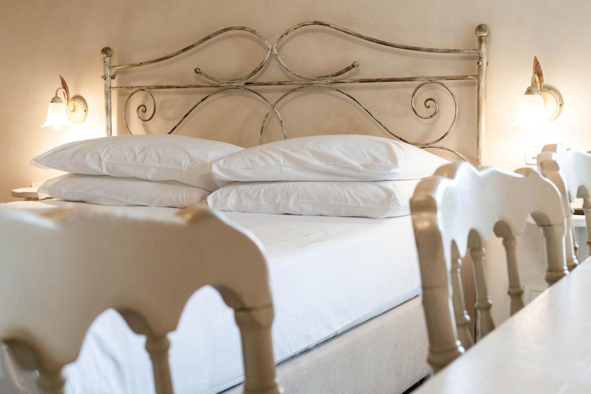 Casal Del Pigno Bed & Breakfast Peschiera del Garda Eksteriør bilde
