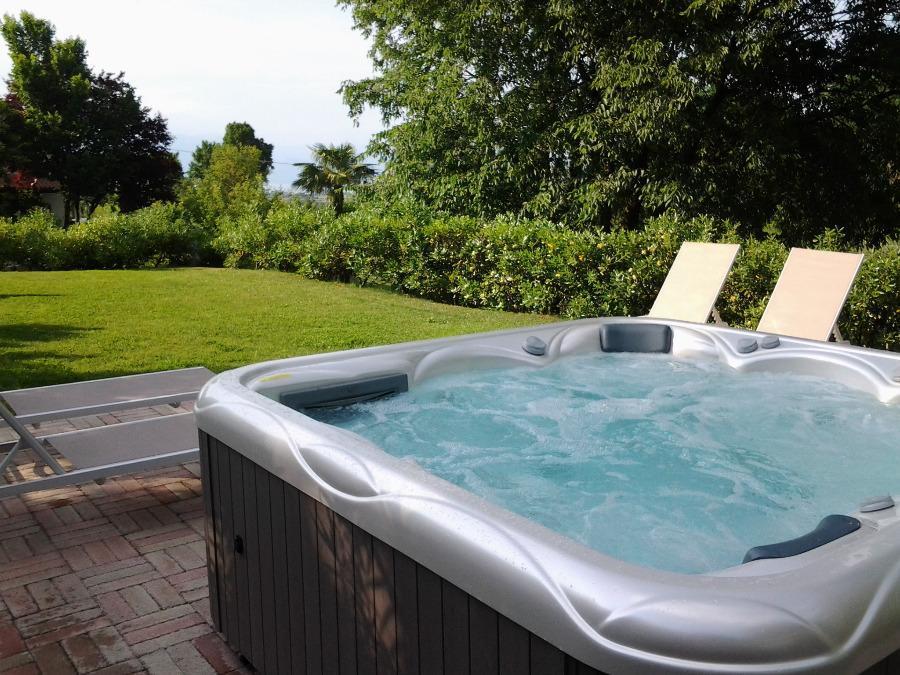 Casal Del Pigno Bed & Breakfast Peschiera del Garda Eksteriør bilde