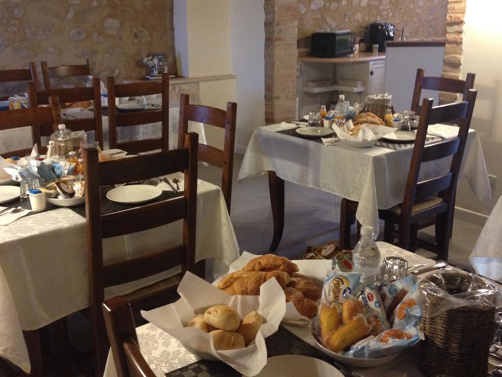Casal Del Pigno Bed & Breakfast Peschiera del Garda Eksteriør bilde